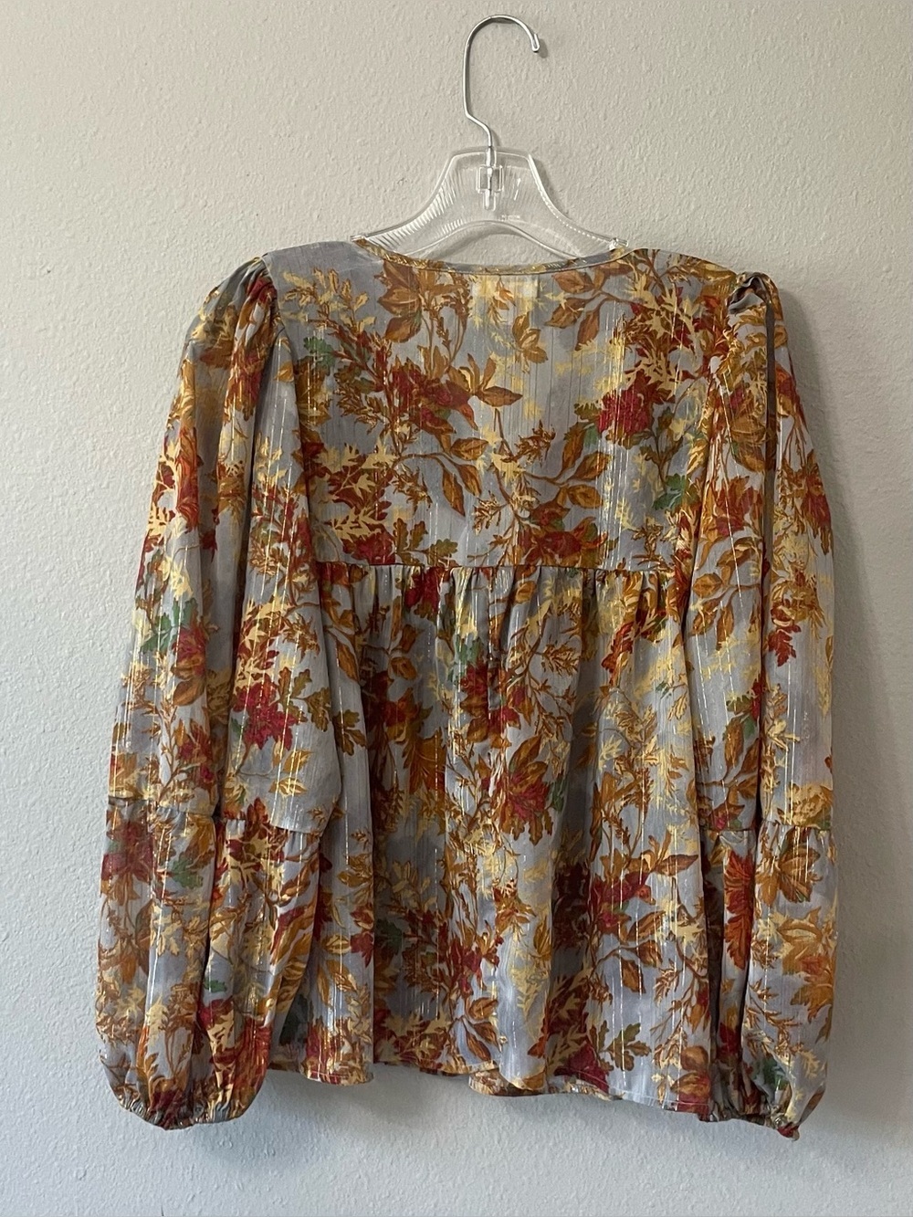 Maurices Boho Floral Metallic Blouse Sheer Peasant Ballon Sleeves SZ S - Picture 3 of 7